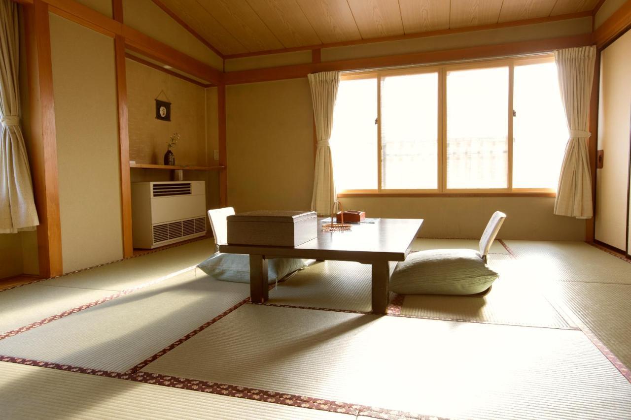 Shiobara Onsen Ryokan Kamiaizuya Насушиобара Екстериор снимка