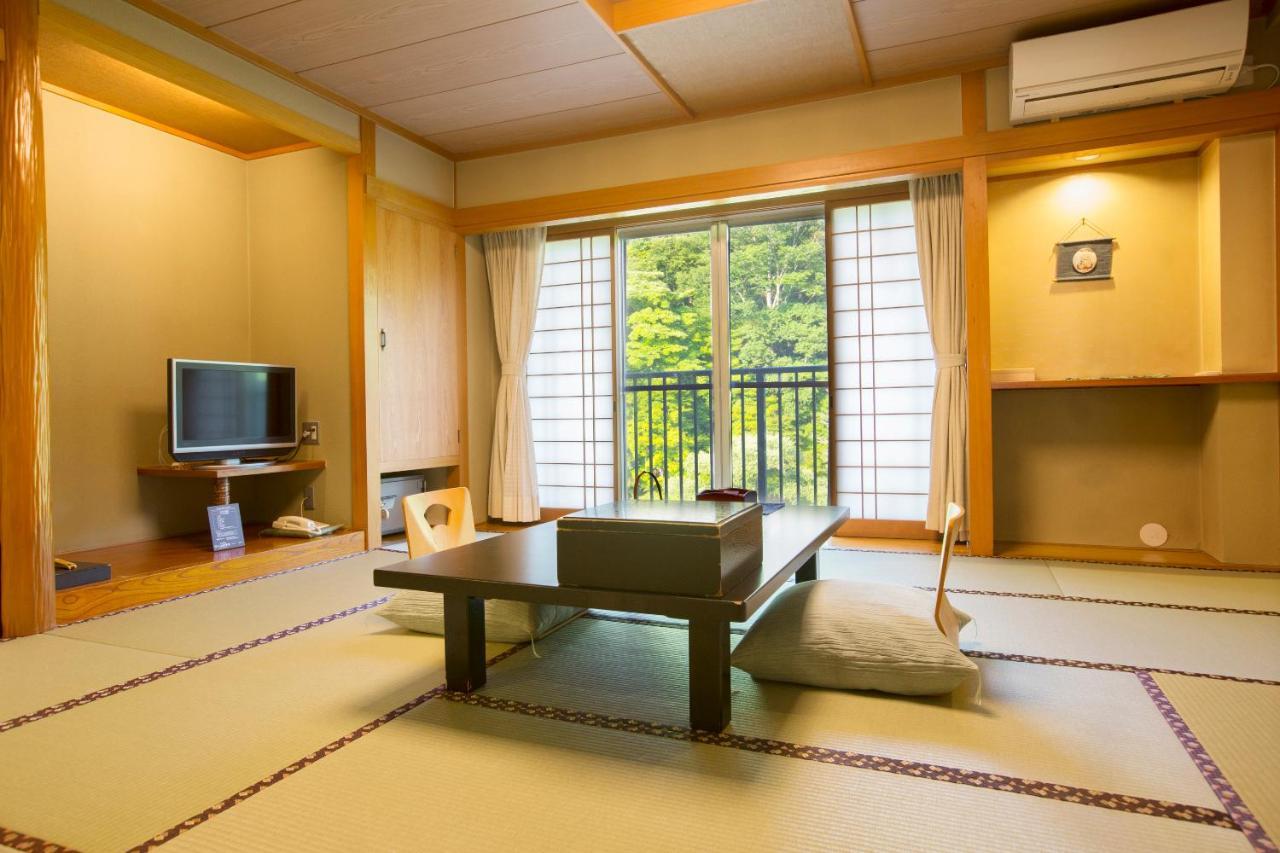 Shiobara Onsen Ryokan Kamiaizuya Насушиобара Екстериор снимка